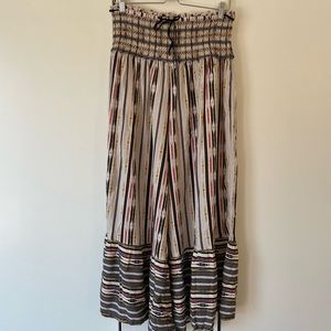 Anthropologie wide leg pants. Size medium. Price tag included. Never worn.